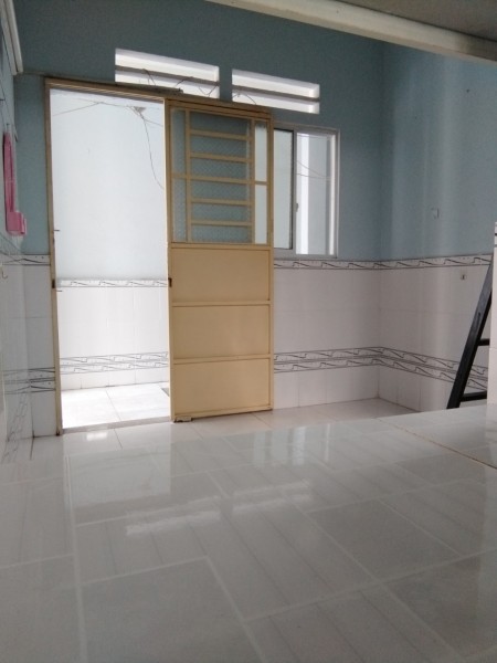 cần cho thuê phòng trọ ngay cầu vượt Quang Trung