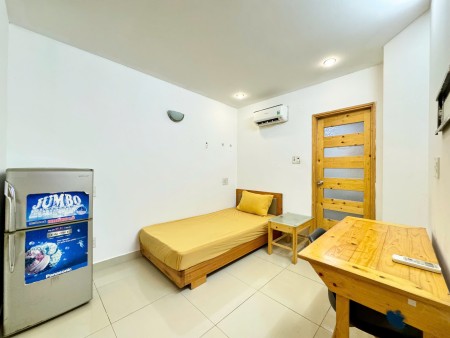 Phòng Tiện Nghi Xinh Xắn Ngay Nhà Thờ Vườn Xoài