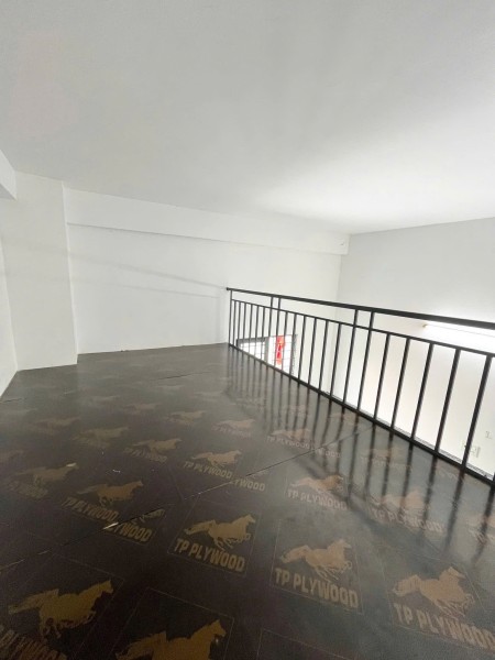 Phòng Trọ Có Gác ở Đường Lê Trọng Tấn, Quận Tân Phú--------------------Địa chỉ: Đường Lê Trọng T