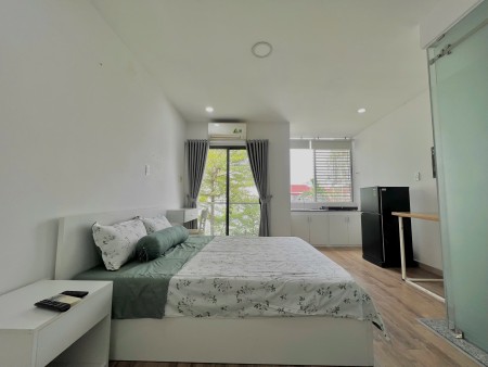 CĂN HỘ STUDIO BAN CÔNG FULL NỘI THẤT NGAY NHÀ GA T3 QUẬN TÂN BÌNH