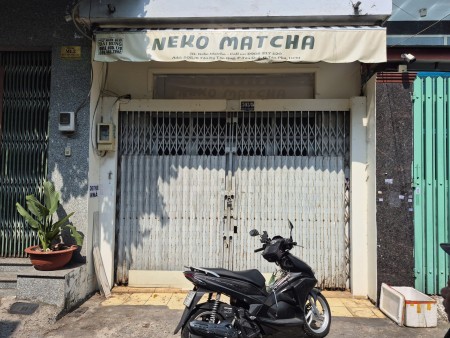 Cho thuê nhà cấp 4 hẻm thông xe hơi vào được