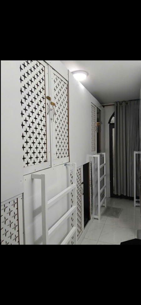 Cho thuê phòng trọ ở ghép sleepbox, máy lạnh, giặt free, đầy đủ tiện nghi, quận 10