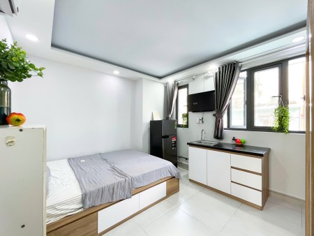 Căn Hộ STUDIO Xịn, hiện đại Full NT ngay Tô Hiến Thành, Quận 10
