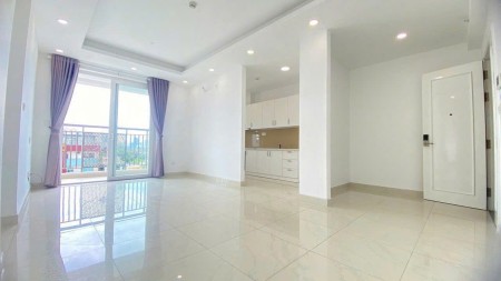 C/c Bàu Cát, Hồng Lạc, TB: 2p ngủ, NTCB, 10,5tr/th, 77m2, Bancong.