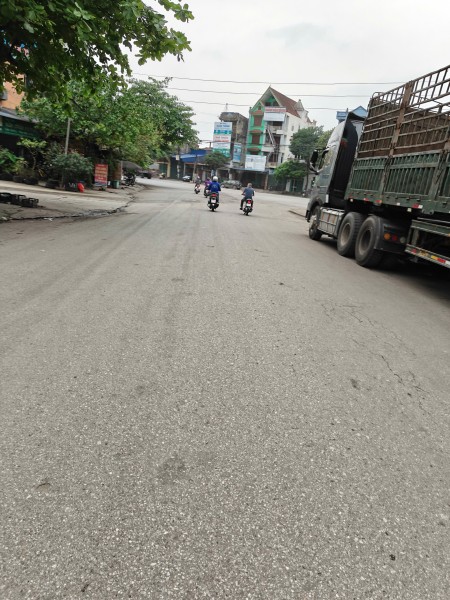 Đi đến slide 8