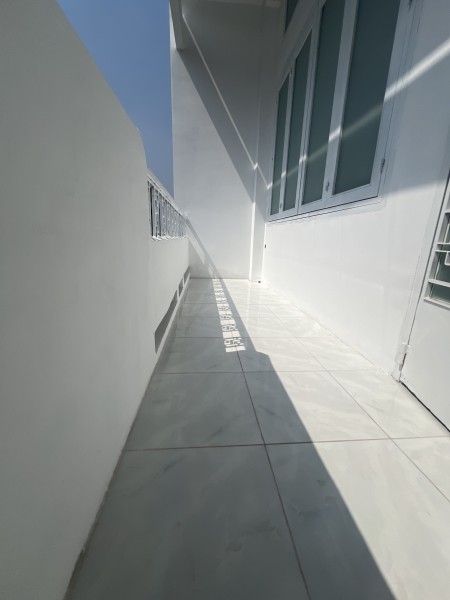 Cho thuê nhà quận 5 gần chợ Kim Biên
