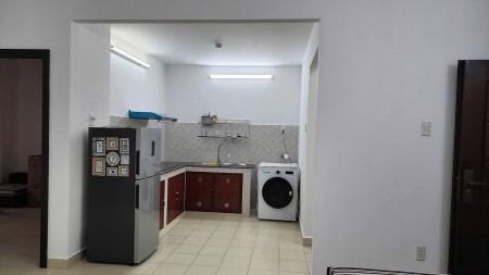 Cho thuê Chung cư 312 Lạc Long Quân căn 3p ngủ chỉ 14tr/tháng