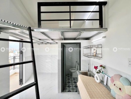 PHÒNG CÓ GÁC BANCOL SẴN MÁY LẠNH 25M2 NGAY EAON TÂN PHÚ