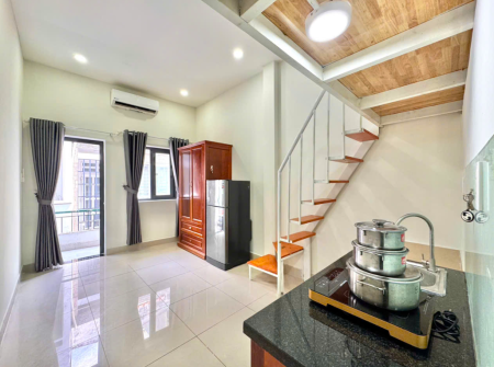 Cho Thuê phòng gác lửng mới toanh Full nội thất-Ban công thoáng