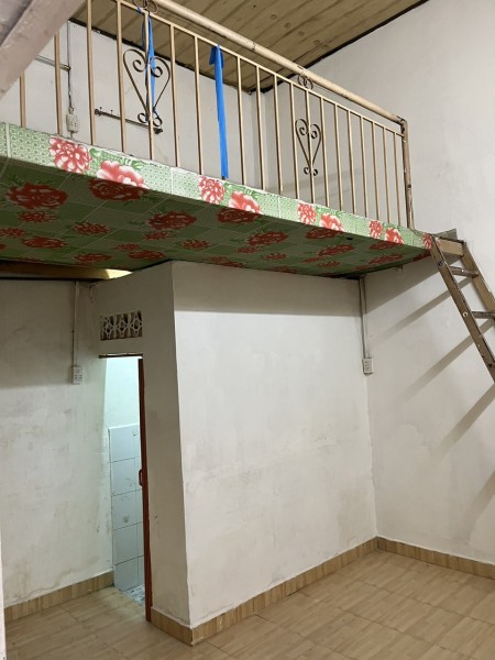 Chính chủ còn trống 1 phòng cho thuê có gác, wc riêng, chỉ 2tr/tháng tại Hương lộ 2, P.Bình Trị Đông