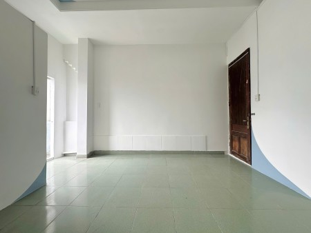 Phòng trọ 20m2 bancon riêng siêu rẻ chỉ 3tr/tháng, mặt tiền 29 Bàu Cát 6 Q. Tân Bình