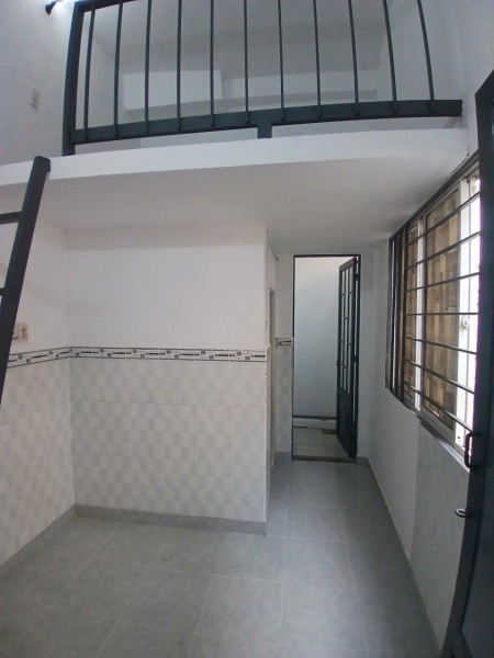 Cho thuê phòng trọ sạch đẹp, có gác, giá hạt giẻ chỉ từ 2tr2 tại Bình Tân