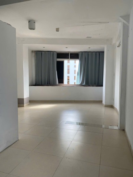 Phòng trọ máy lạnh giá rẻ 25m2, 4.4tr/tháng, 68A Phan Đăng Lưu Q. Phú Nhuận (Gần Phan Xích Long)