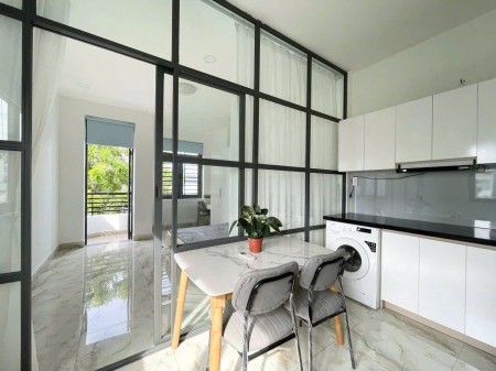 CHO THUÊ PHÒNG FULL NỘI THẤT KHU CỘNG HÒA GẦN ETOWN QTB