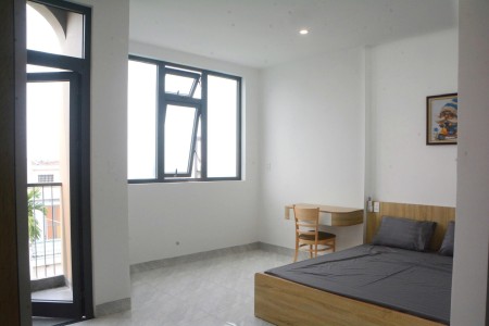 Cho thuê nguyên căn mới xây (9 phòng Studio bao gồm Nội thất mới )!và cho thuê mặt bằng tầng dưới