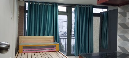 Phòng ban công Gần ĐH UFM_FPT_Hutech 30m2 Chỉ 2 Triệu 8