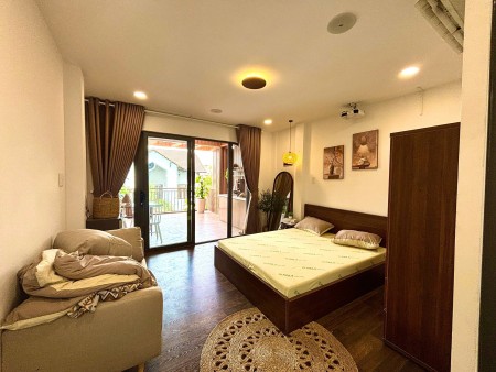 CHO THUÊ CĂN HỘ 1 PHÒNG NGỦ FULL NỘI THẤT – BAN CÔNG RỘNG – GẦN ĐH KINH TẾ TÀI CHÍNH