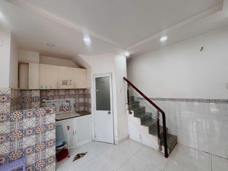 nhà nguyên căn đinh tiên hoàng gần chợ bà chiểu lê văn duyệt phan đăng lưu