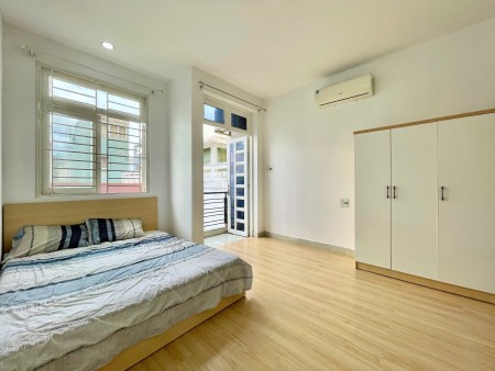 CHO THUÊ PHÒNG TRỌ 30m2 BAN CÔNG RIÊNG NGAY CHỢ BÀ CHIỂU- NƠ TRANG LONG, BÌNH THẠNH