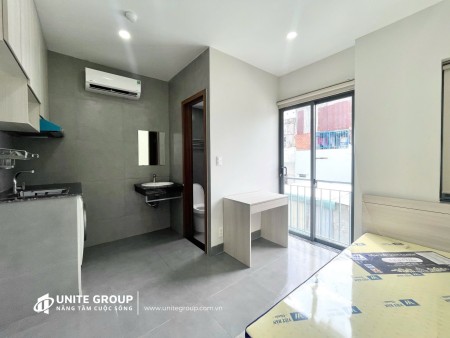 Cho Thuê Phòng Bình Thạnh, ban công thoáng, thang máy gần ngã tư hàng xanh tiện đi quận 1