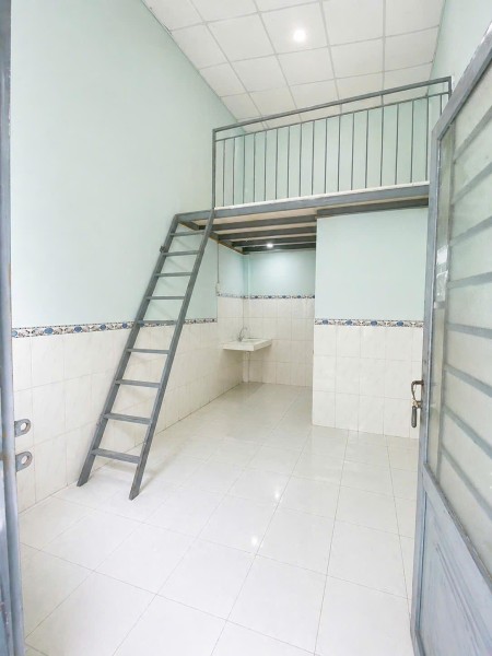 PHÒNG TRỌ MỚI - GIÁ TỐT - SẠCH SẼ & THOÁNG MÁT(Cách cầu Bến Lức 3km)