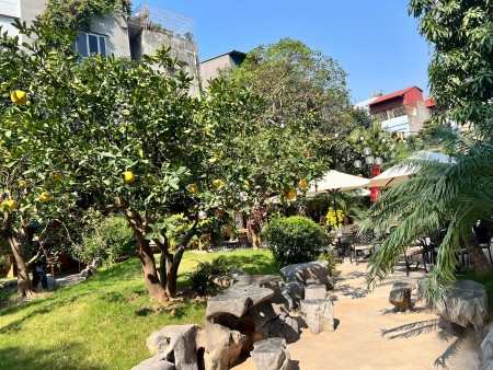 Đi đến slide 8