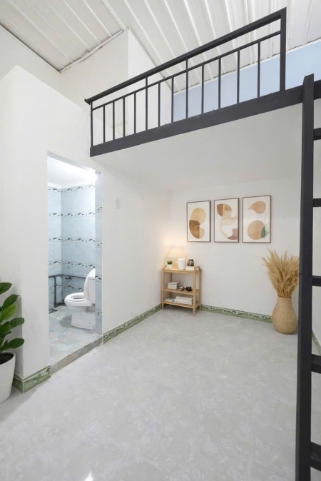 Còn 1 phòng gác gần Suối Tiên – Khu CNC giá 2tr4