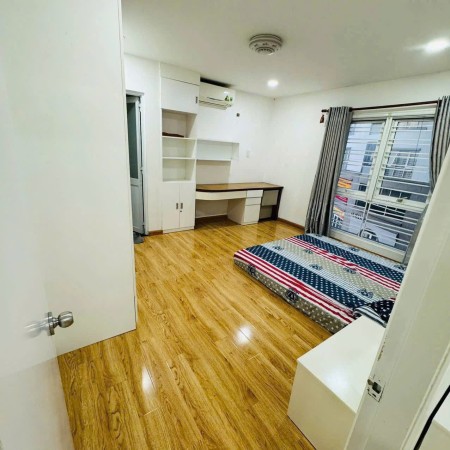 Chung cư Thế Kỉ 21, Ung Văn Khiêm, BT: 2p ngủ, 70m2, 10tr/th