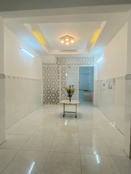 NHÀ MỚI 3.5X11M 1 TRỆT 1 LẦU 1 SÂN THƯỢNG GẦN COOPMART QUANG TRUNG, YÊN TĨNH KO NGẬP PHÙ HỢP G.ĐÌNH