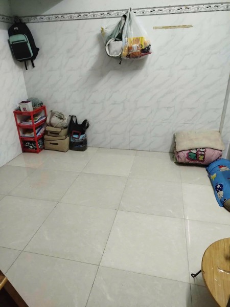 Tìm nữ ở ghép 1:1 có thể dọn vào ngay