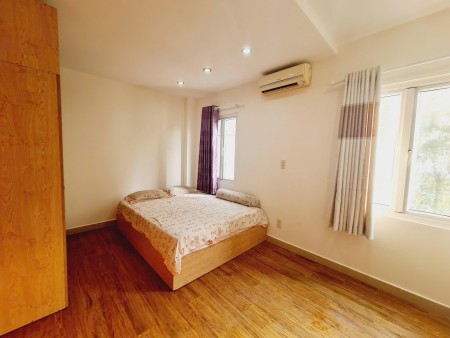 PHÒNG BÌNH CHÁNH SẲN NỘI THẤT - VIEW CÂY XANH - TÁCH BẾP