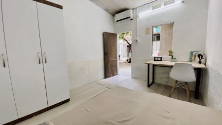 Cho thuê phòng trọ 1.6tr full đồ ngõ 1096 Láng, gần cầu 361, DH Giao Thông vận tải