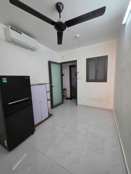 Cho Thuê Phòng Cửa Sổ - Thang Máy, Hầm Xe - Bùi Đình Túy - Chỉ tính điện 3k5 và nước