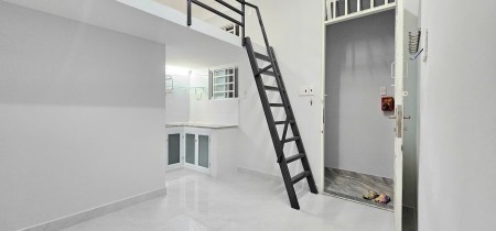 Phòng trọ bình dân Phú Nhuận, có gác, Wc