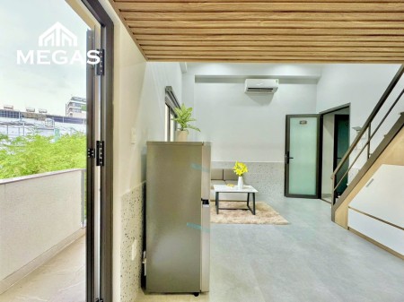 CHDV FULL NỘI THẤT - BANCONG - DT 35M2- NGAY TRUNG TÂM Q10