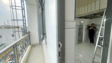 CHÍNH CHỦ CHO THUÊ PHÒNG BANCOL, ĐIỆN NƯỚC TÍNH GIÁ NHÀ NƯỚC SIUUU RẺ NGAY CV LÀNG HOA