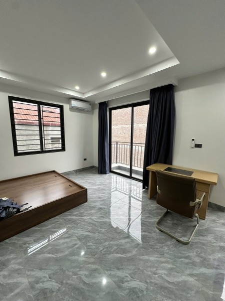 CHO THUÊ PKK MỚI ĐỐI DIỆN CĐ QUỐC TẾ - TRỊNH VĂN BÔ