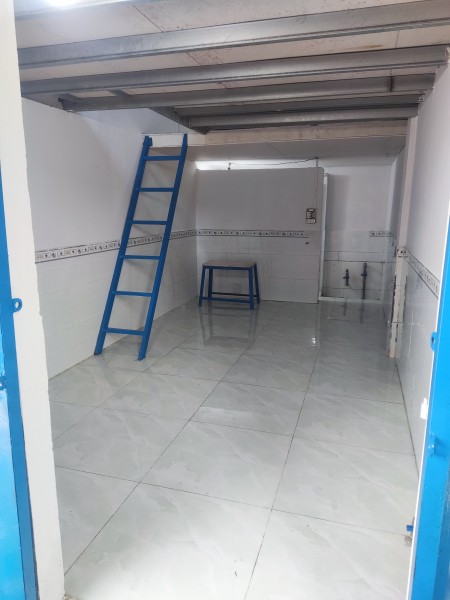 Phòng trọ đối diện cổng CVPM Quang Trung đường Tô Ký, Q12