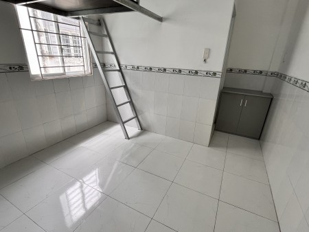 Phòng trọ 15m2 gần khu công nghệ cao Quận 9