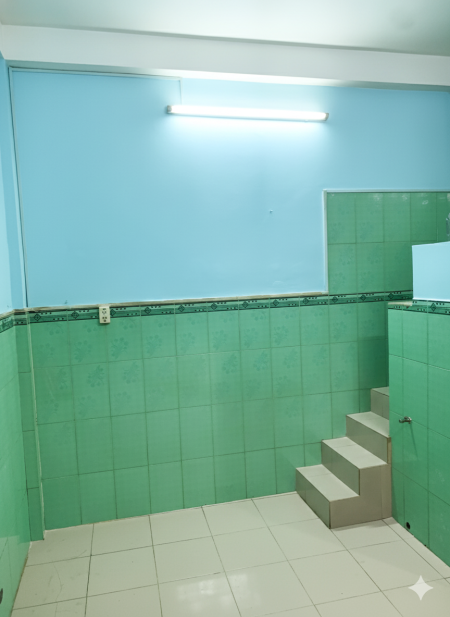 Nhà 1 trệt 1 lầu 32m2 tại quận 8 gần chợ và trường học