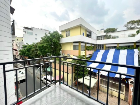 CHO THUÊ CHDV BAN CÔNG FULL NỘI THẤT GIÁ RẺ