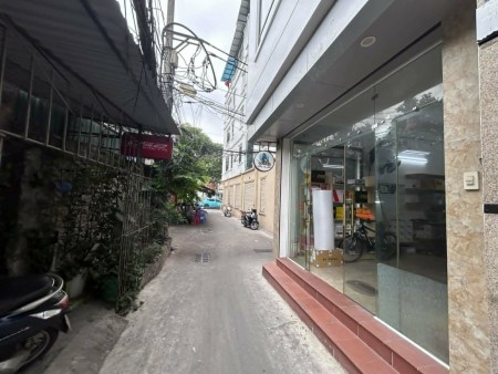 Cho thuê tầng 1 nhà gần mặt phố Kim Ngưu (1 ngõ 102 Kim Ngưu) quận Hai Bà Trưng, HN