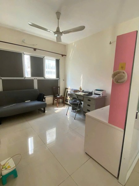 C/c Huỳnh Văn Bánh căn 90m2, 2p ngủ, giá 11tr/th