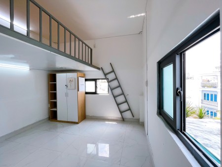DUPLEX 2 CỬA SỔ TRỜI FULL NỘI THẤT NGAY TẠI TRUNG TÂM QUẬN 10