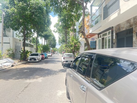 Cho thuê phòng trọ mới XD (đủ tiện nghi)