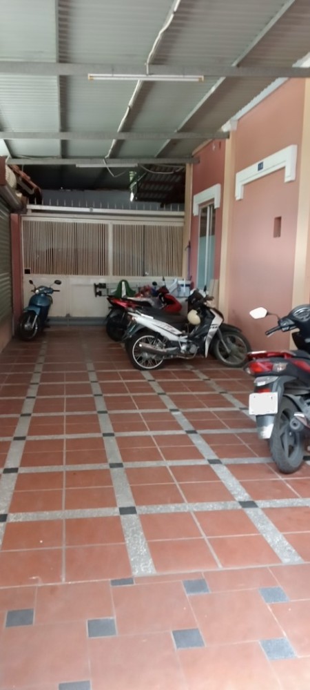 Đi đến slide 6