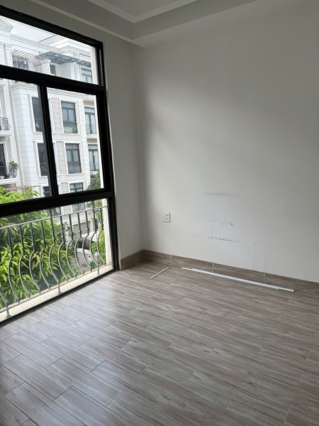 Đi đến slide 12