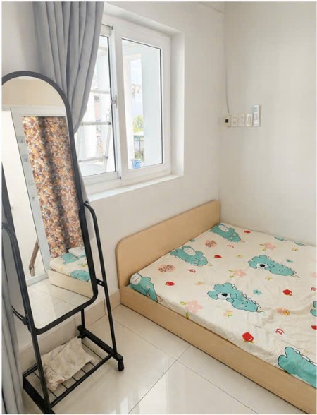 Cho Thuê Phòng ban công lớn, Có Toilet Riêng – Full Nội Thất – Vị Trí Trung Tâm