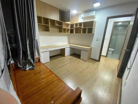 Tìm nữ ở ghép phòng thường trong căn 3PN2WC