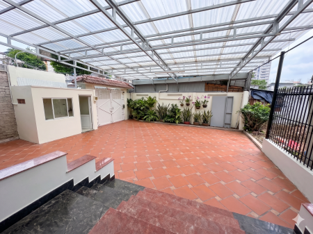 Đi đến slide 4